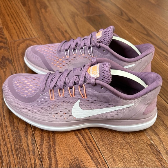 Nike Flex 2017 RN Violet Dust Running Shoes Size 7 - Picture 3 of 8